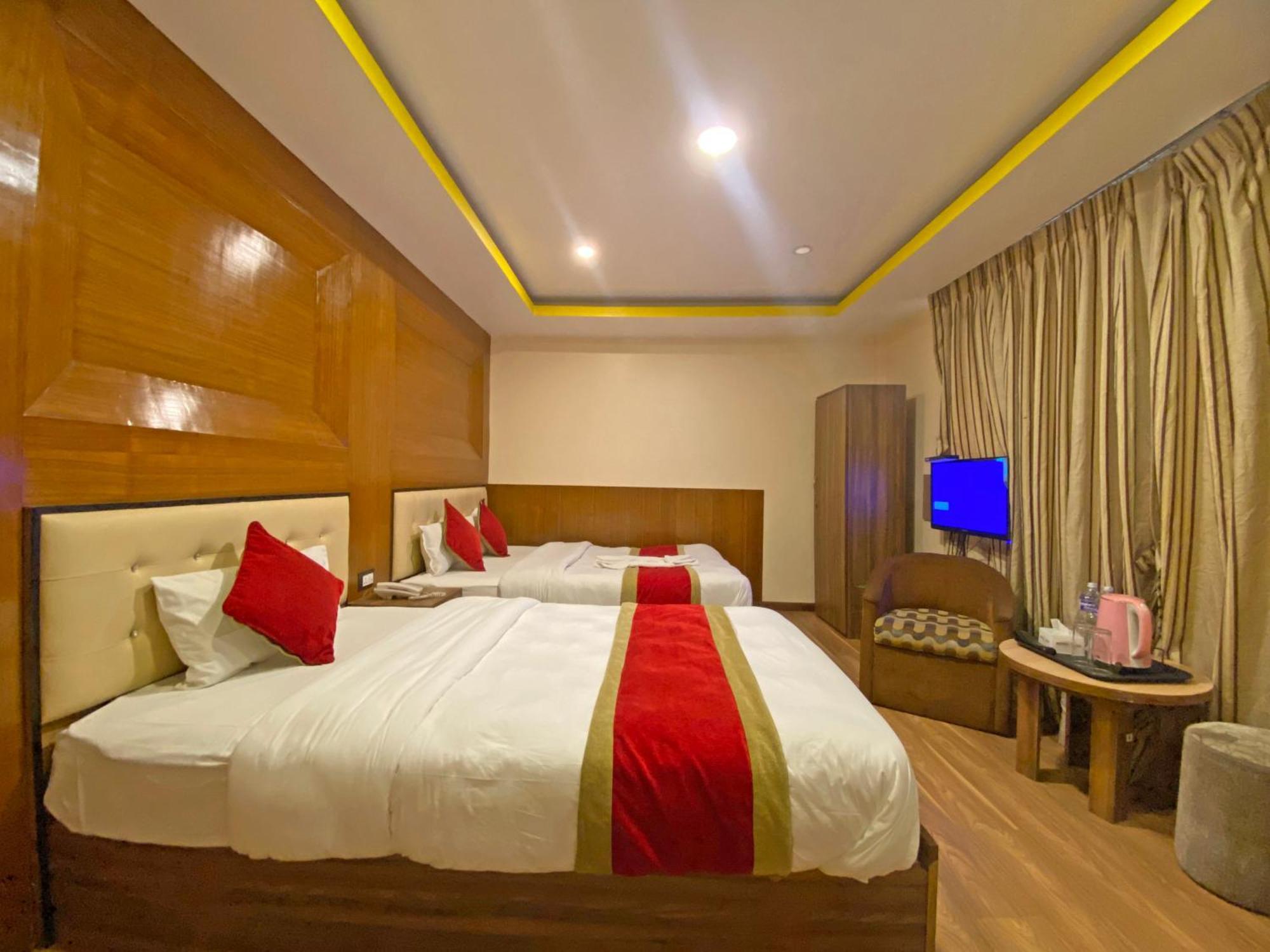 Hotel Airport Holiday Kathmandu Bagian luar foto